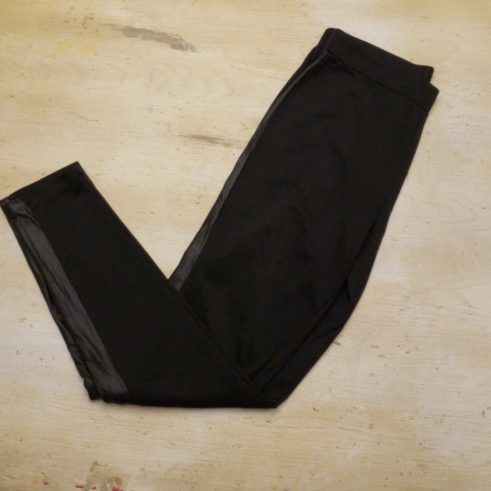 Kardashian Black Legging